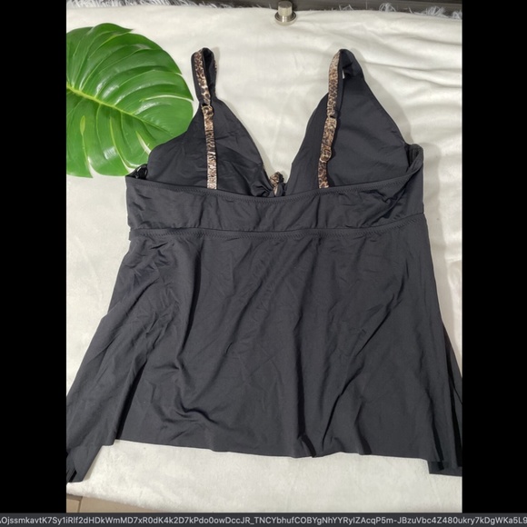 NEW Becca Leopard Trim Over‎ The Shoulder Tankini Top [PLUS 3X ] - Picture 9 of 12